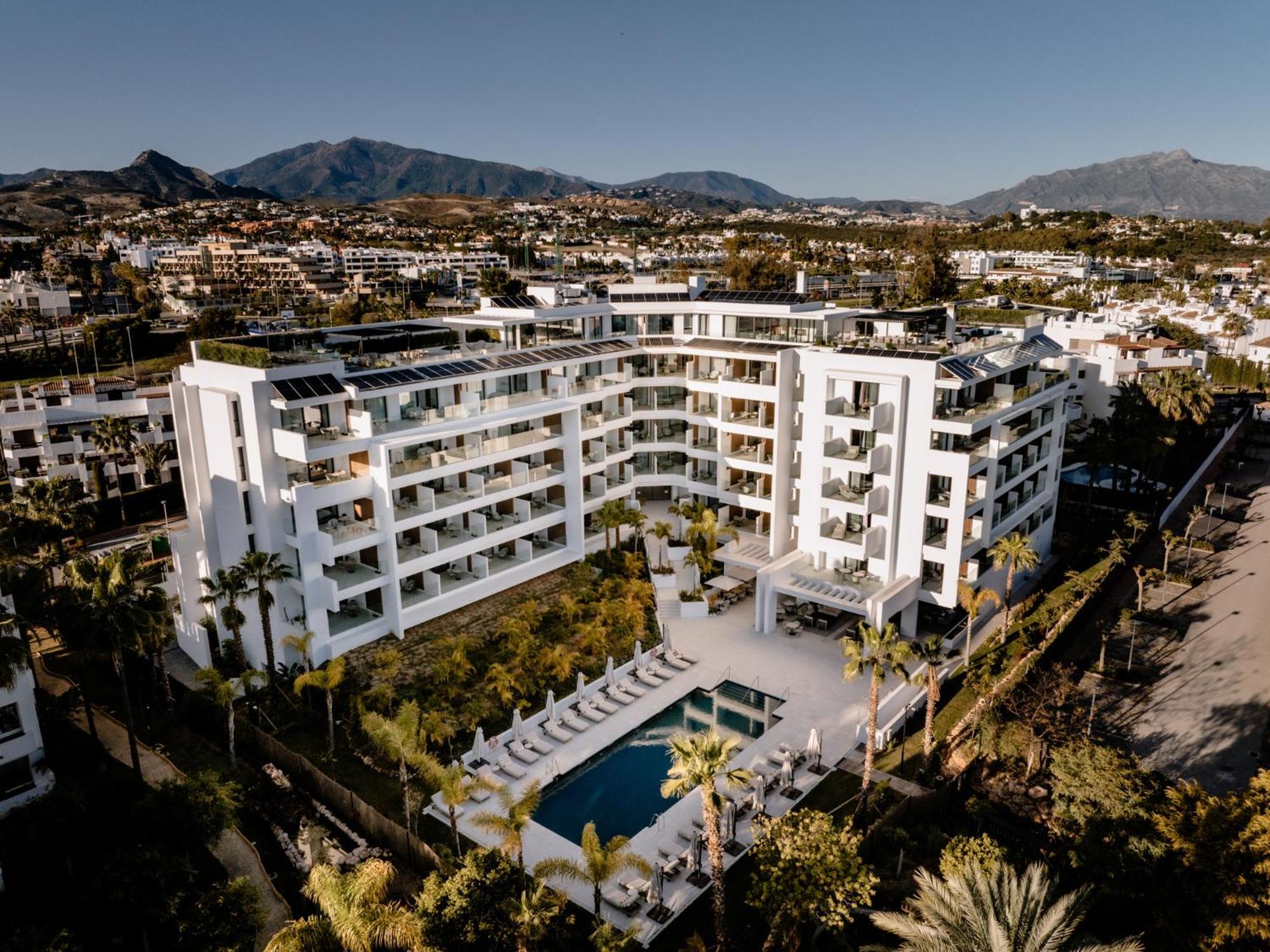 The Flag Hotel Marbella, Estepona Adult Recommended Eksteriør bilde